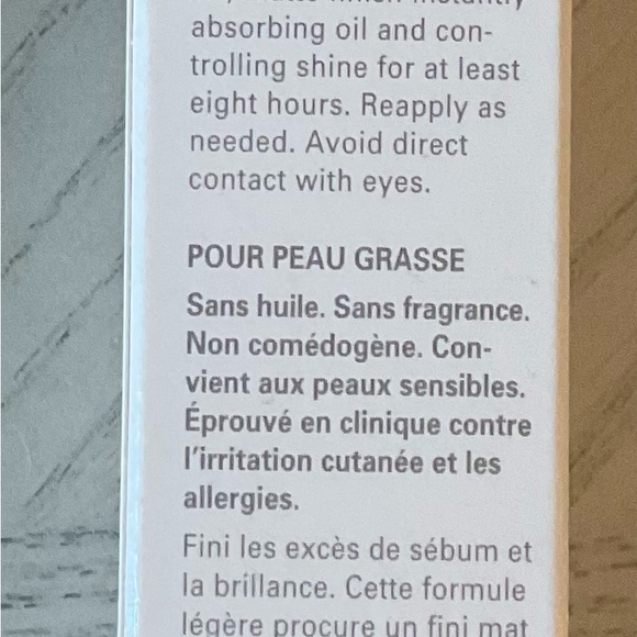 Mary Kay Oil Mattifier - Picture 3 of 4